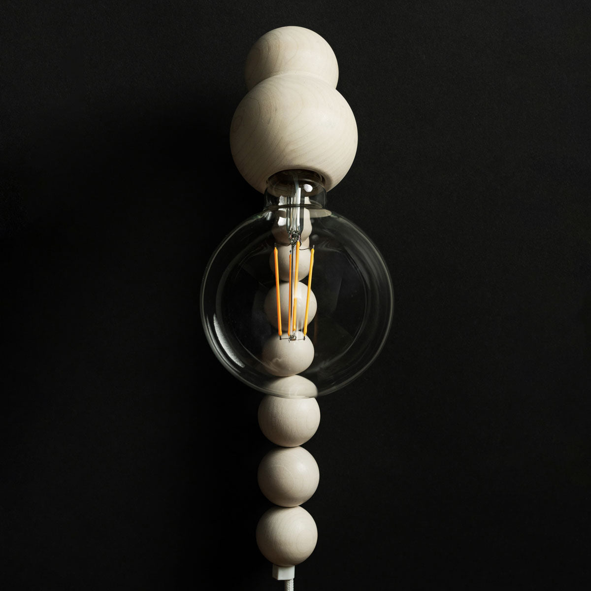 Dango-seinävalaisin, luonnonvalkoinen
