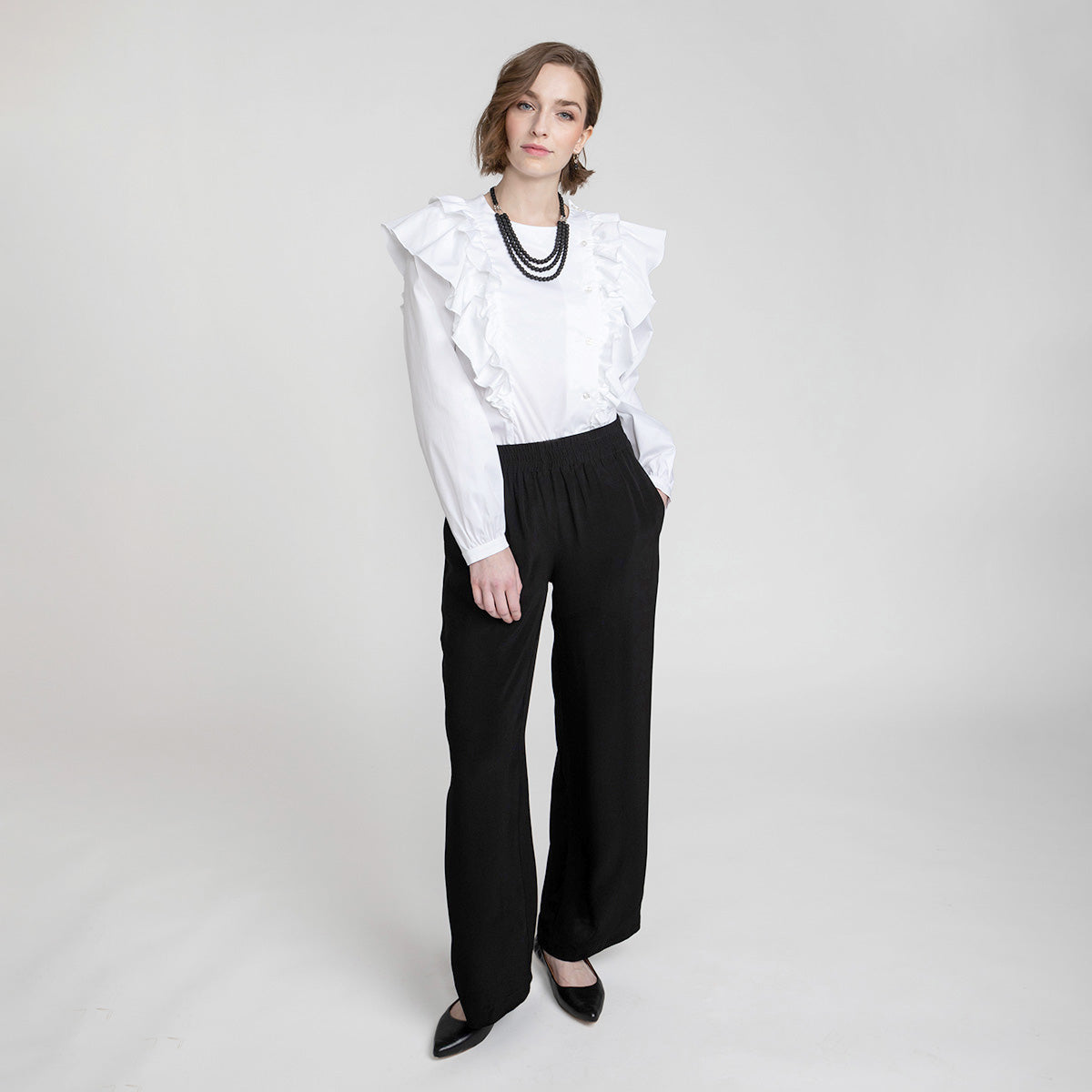 Niia-paita, luonnonvalkoinen