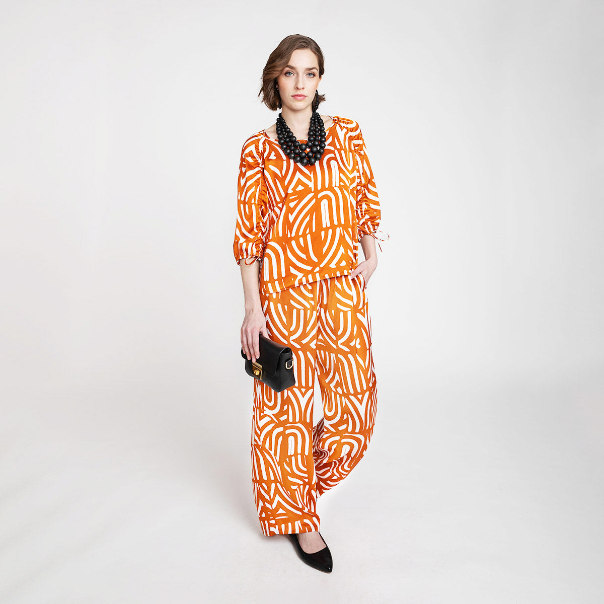 Vivika-paita, Kaari, kupari