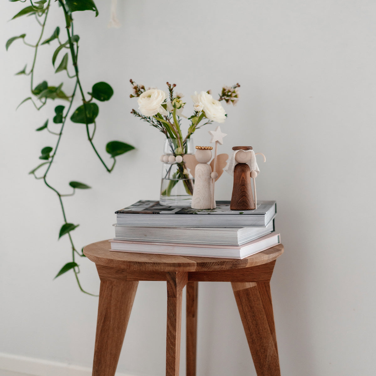 Hyvä paimen, 12 cm, ruskea