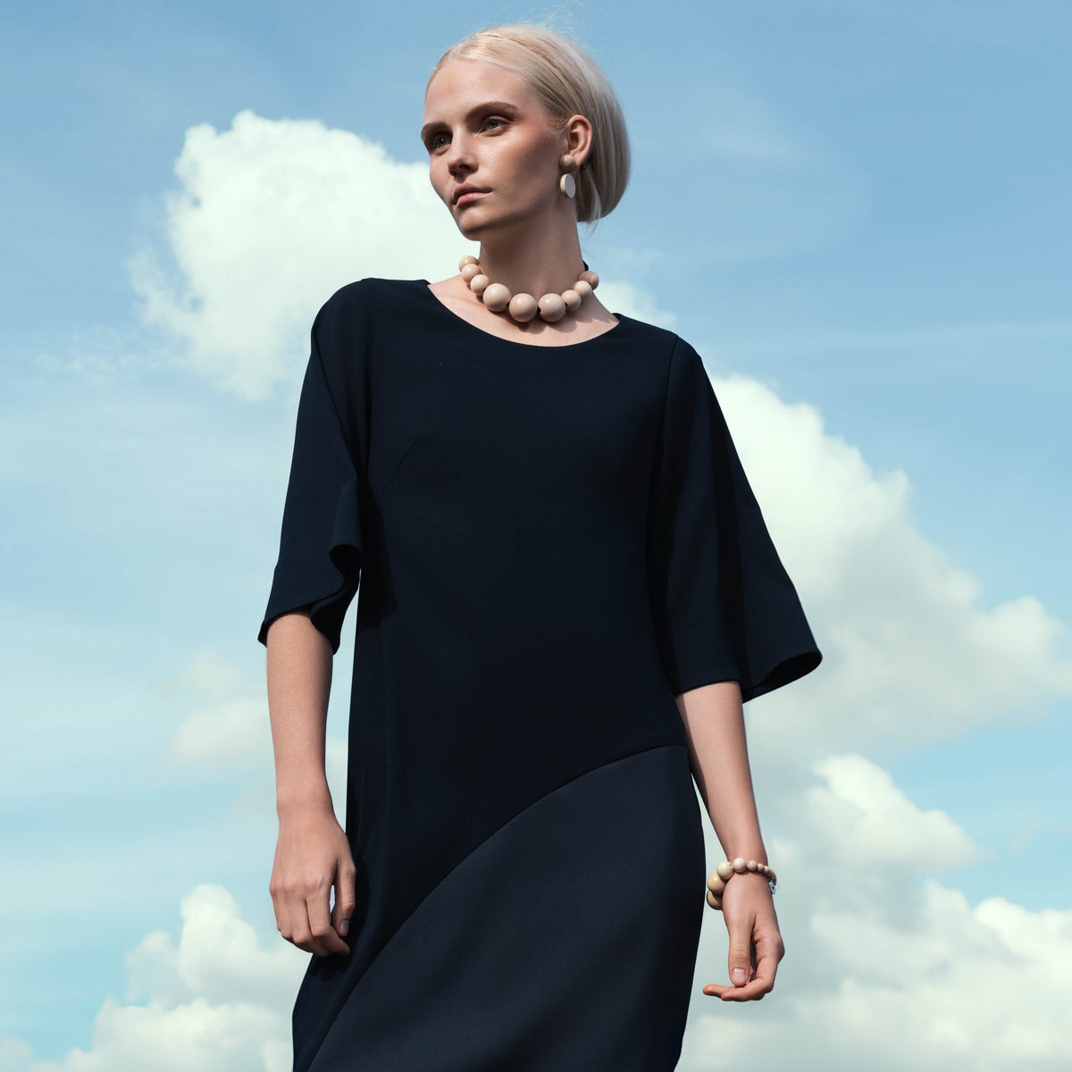 Nova-mekko, Utu, tummansininen