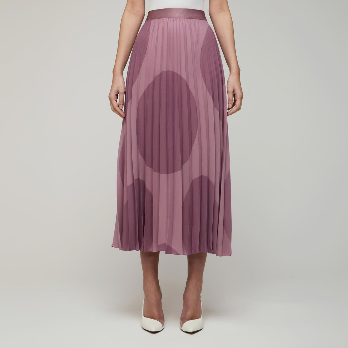 Yona-hame, Kerä, roosa