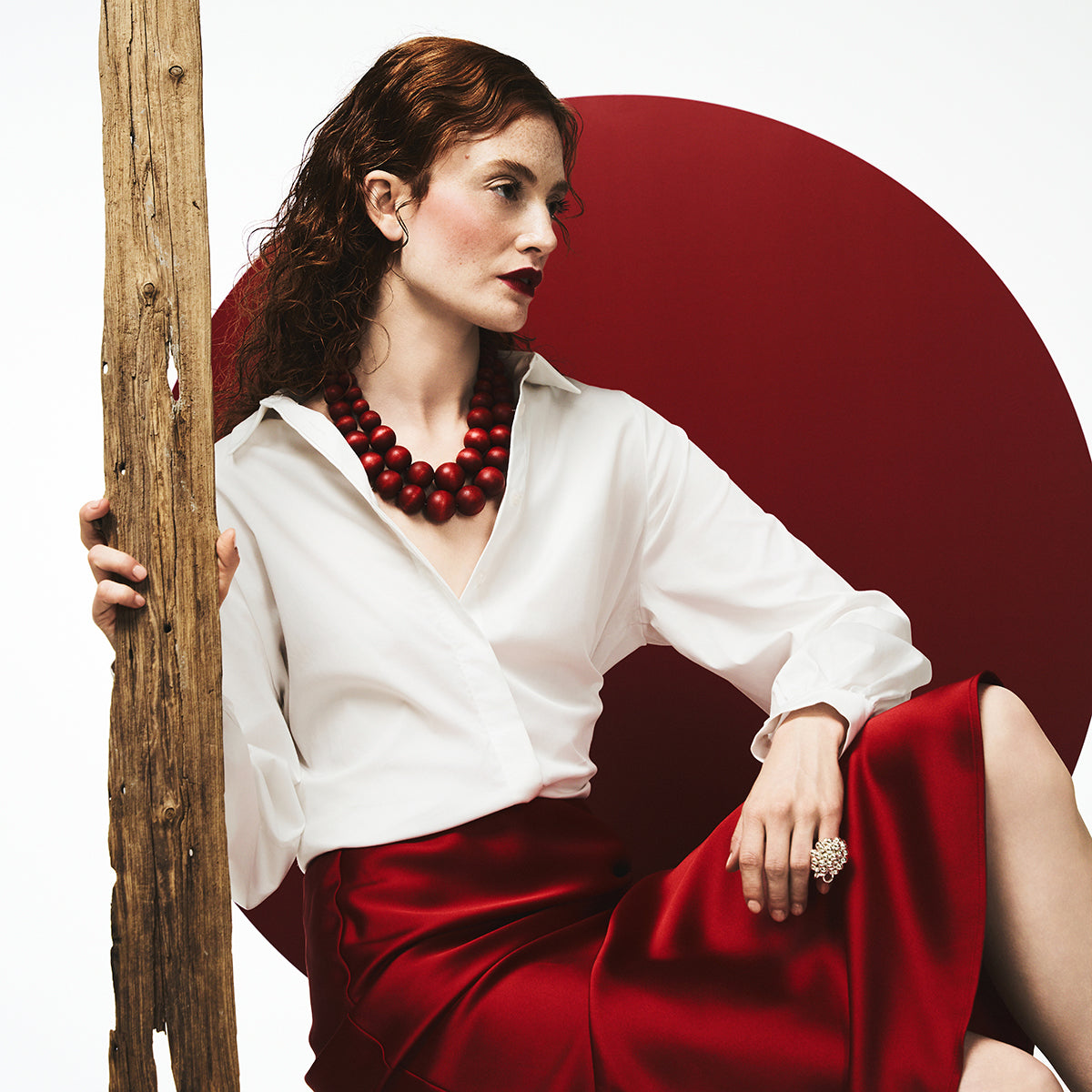 Kelly-hame, satiini, tummanpunainen