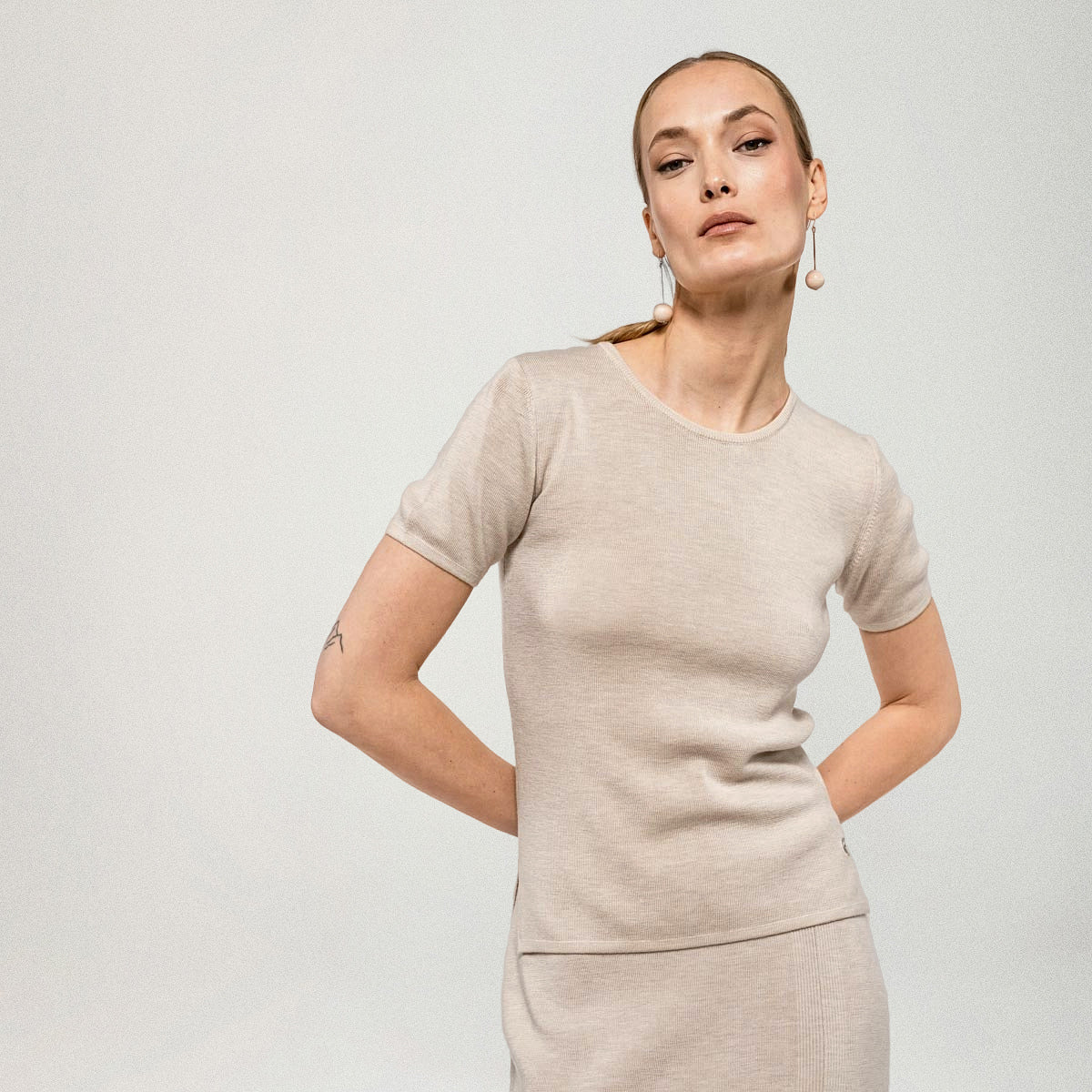 Elea-neulepaita, beige