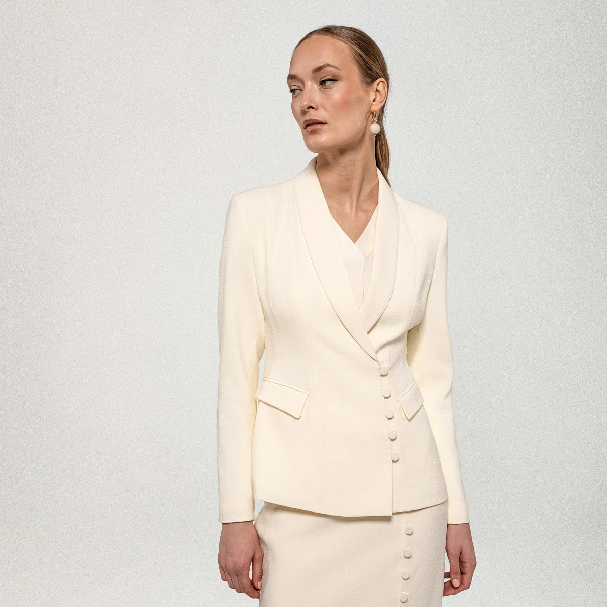 Dakota-bleiseri, Sire, kerma