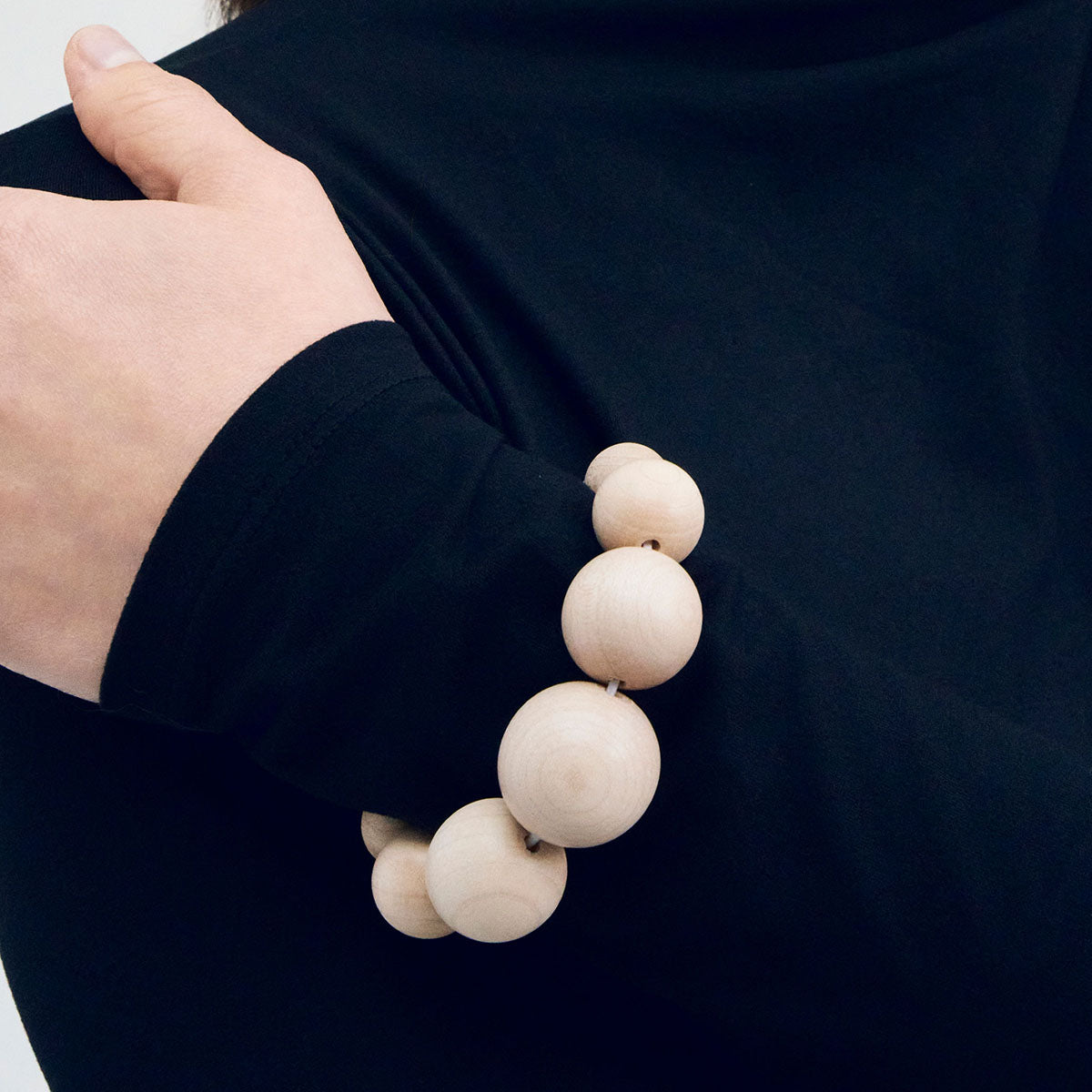 Gaala-rannekoru, lakattu puu