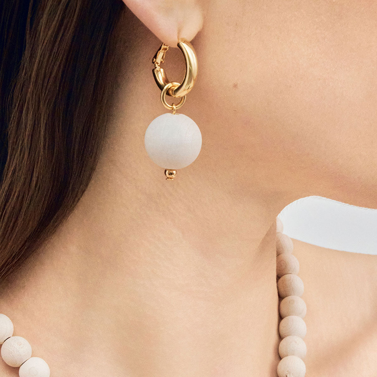 Valma-korvakorut, luonnonvalkoinen ja kulta