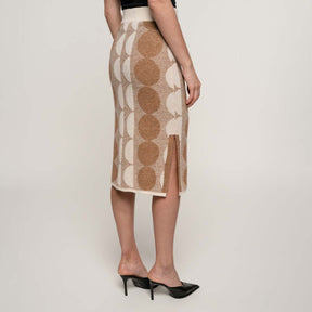 Leia-neulehame, Gleam, beige