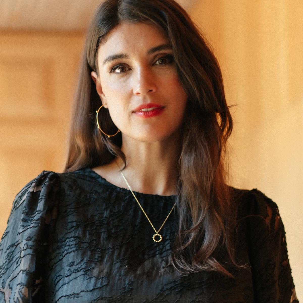 Yllätys-korvakorut, kullattu hopea, renkaat