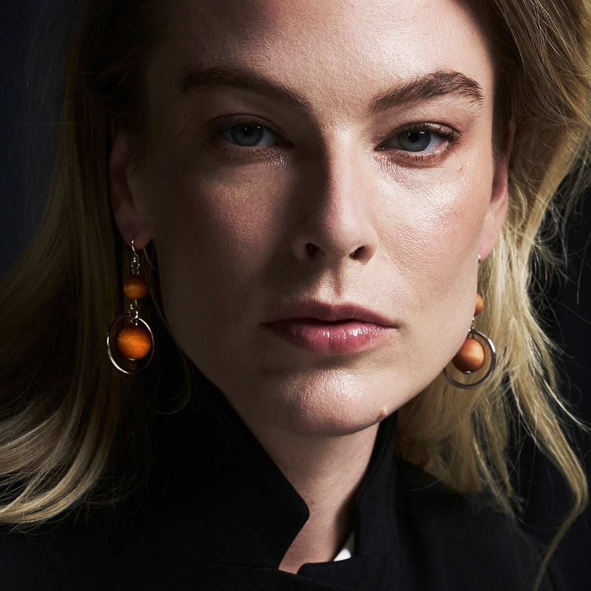 Iisa-korvakorut, oranssi