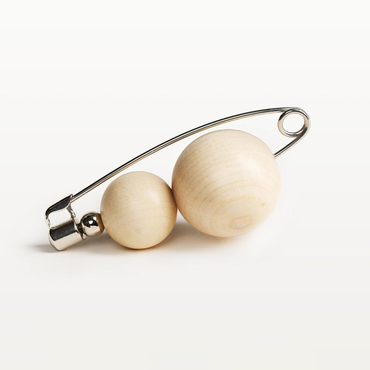 Olos-rintakoru, lakattu puu