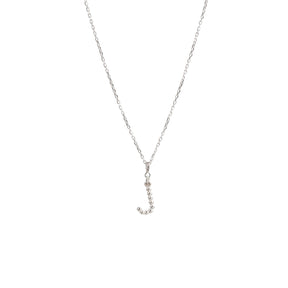 Yllätys-kaulakoru, monogrammi J, hopea