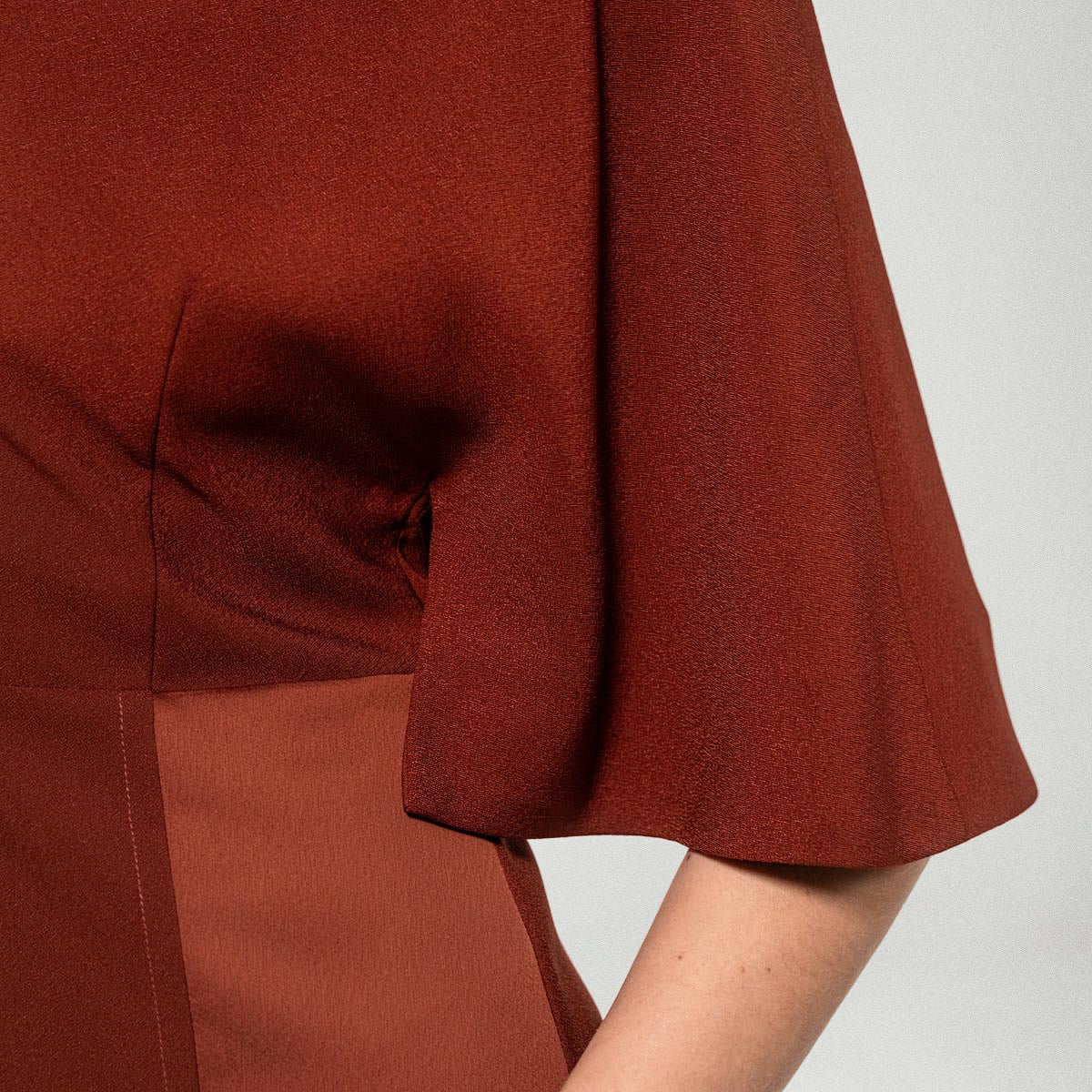 Saime-mekko, Utu, tumma kupari