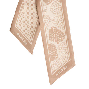 Mindi-silkkihuivi, Pässi, beige